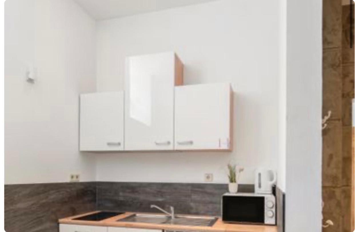Be My Guest In Mannheim Apartment Bagian luar foto